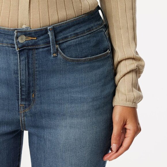 Women’s Skinny Jeans Medium Stretch Faded Memory Plus Size Comfortable Fit - Picture 4 of 4